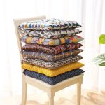 coussin carré décoré pour chaise d'extérieur