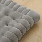coussin de chaise beige motif biscuit
