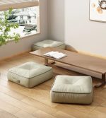 coussin noir carré pour assise